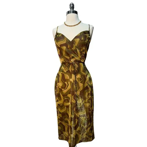 green emerald velvet dress Libby - Lurex Midi Dress